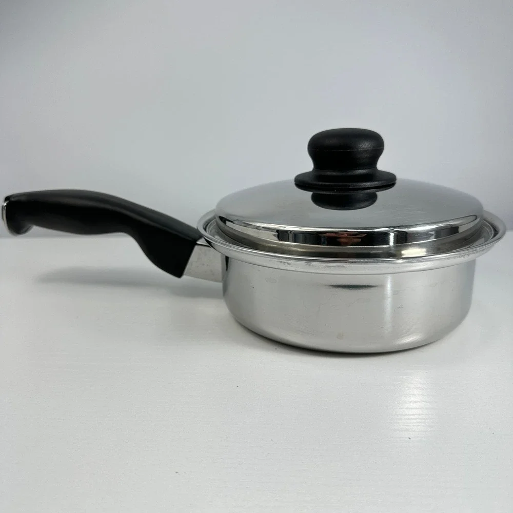 Cutco 2 QT 5 Ply Aluminum Core Stainless Saucepan with Lid  USA Silver Black 7in